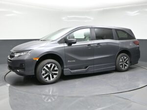 Grey Honda Odyssey with BraunAbility Side Entry Automatic In Floor conversion