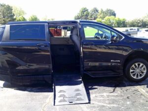 Black Toyota Sienna with BraunAbility Side Entry Automatic Fold Out conversion