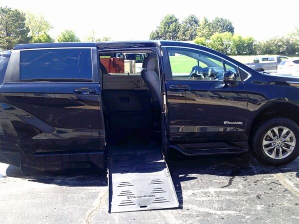 Black Toyota Sienna with BraunAbility Side Entry Automatic Fold Out conversion