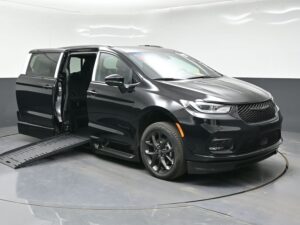 Black Chrysler Pacifica with BraunAbility Side Entry Automatic Fold Out conversion