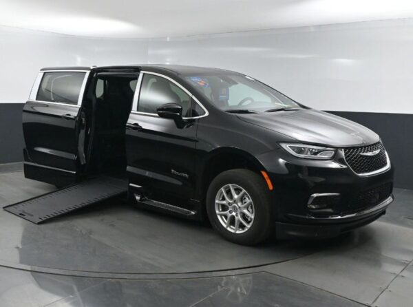 Black Chrysler Pacifica with BraunAbility Side Entry Automatic In Floor conversion