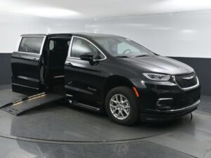 Black Chrysler Pacifica with BraunAbility Side Entry Automatic Fold Out conversion