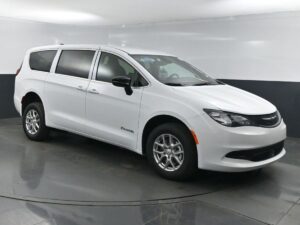 White Chrysler Voyager with BraunAbility Rear Entry Manual Fold Out conversion