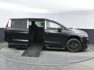 Black Chrysler Pacifica with BraunAbility Side Entry Automatic Fold Out conversion