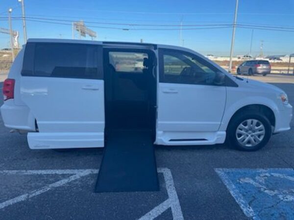 White Dodge Grand Caravan with Vantage Mobility Side Entry Automatic In Floor conversion