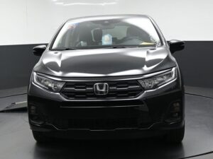 Black Honda Odyssey with BraunAbility Side Entry Automatic In Floor conversion