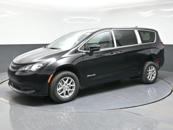 Black Chrysler Voyager with BraunAbility Rear Entry Manual Fold Out conversion