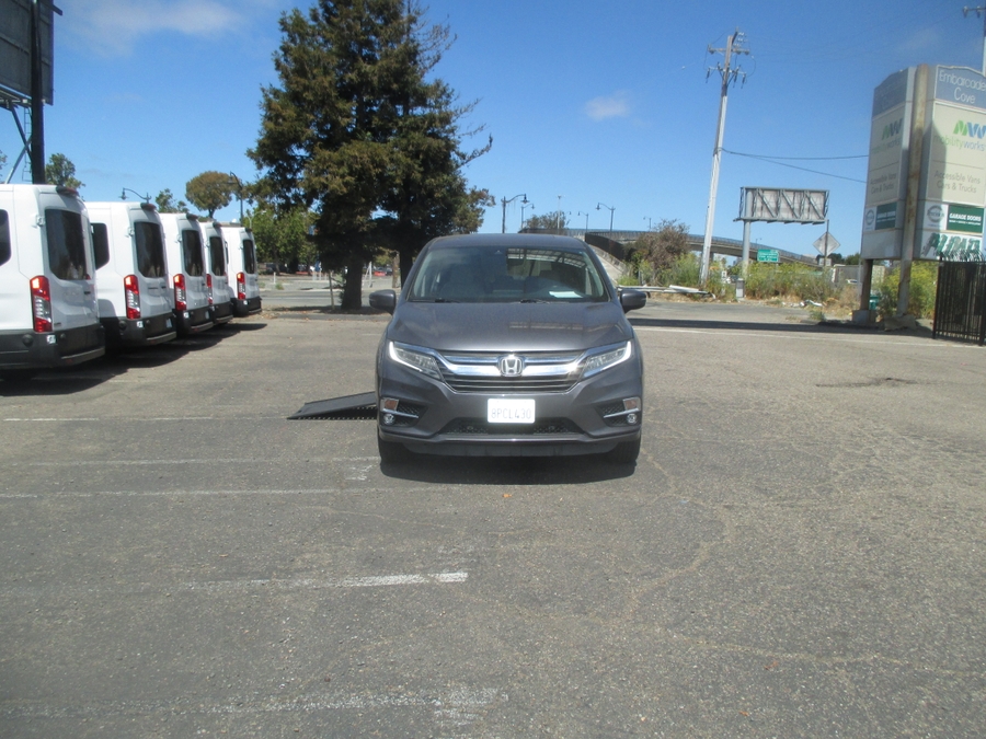 Grey Honda Odyssey with Vantage Mobility Side Entry Automatic In Floor conversion