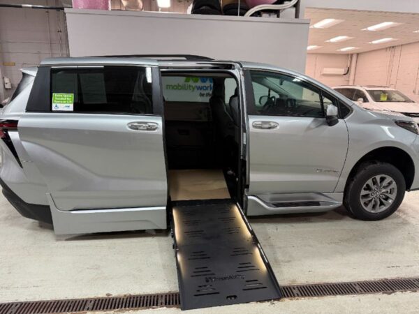 Silver Toyota Sienna with BraunAbility Side Entry Automatic Fold Out conversion