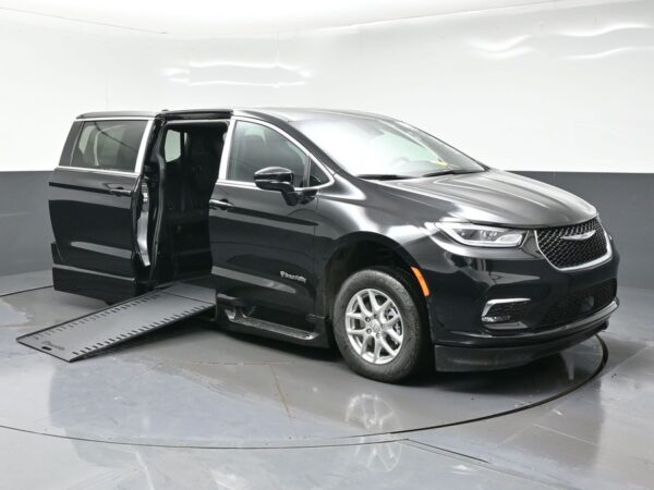 Black Chrysler Pacifica with BraunAbility Side Entry Automatic In Floor conversion