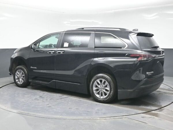 Black Toyota Sienna with BraunAbility Side Entry Automatic Fold Out conversion