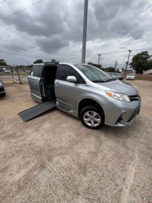 Silver Toyota Sienna with Vantage Mobility Side Entry Automatic In Floor conversion