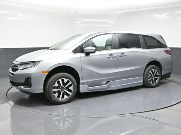 Silver Honda Odyssey with BraunAbility Side Entry Automatic In Floor conversion