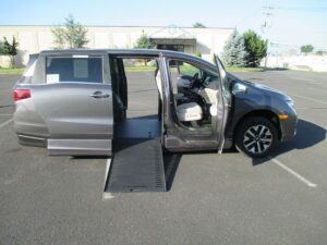Grey Honda Odyssey with BraunAbility Side Entry Automatic In Floor conversion