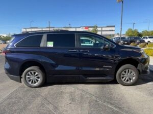 Blue Toyota Sienna with BraunAbility Side Entry Automatic In Floor conversion