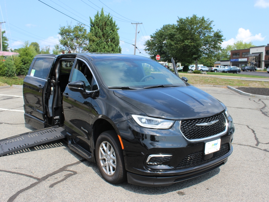 Black Chrysler Pacifica with BraunAbility Side Entry Automatic Fold Out conversion