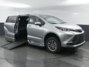 Silver Toyota Sienna with BraunAbility Side Entry Automatic In Floor conversion