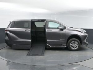 Grey Toyota Sienna with BraunAbility Side Entry Automatic In Floor conversion