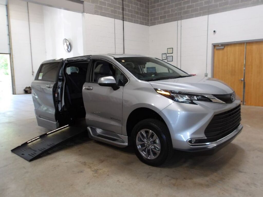 Silver Toyota Sienna with BraunAbility Side Entry Automatic Fold Out conversion
