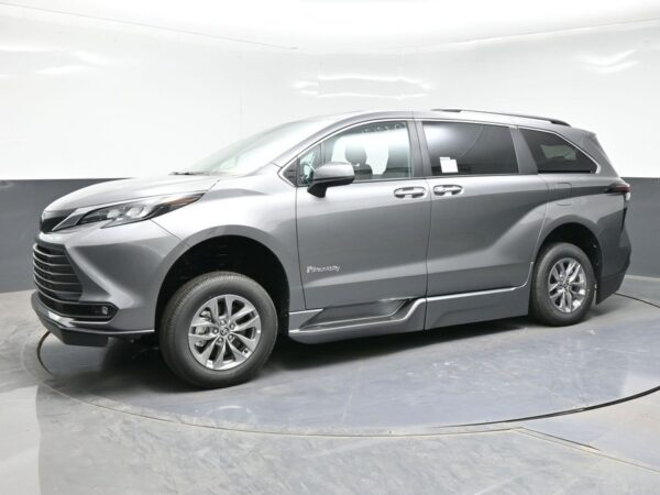 Grey Toyota Sienna with BraunAbility Side Entry Automatic In Floor conversion
