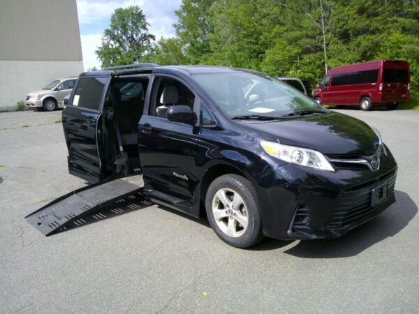 Black Toyota Sienna with BraunAbility Side Entry Manual Fold Out conversion