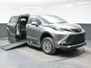 Grey Toyota Sienna with BraunAbility Side Entry Automatic In Floor conversion