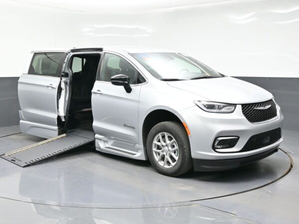 Silver Chrysler Pacifica with BraunAbility Side Entry Automatic In Floor conversion