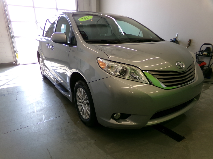 Silver Toyota Sienna with BraunAbility Side Entry Automatic Fold Out conversion