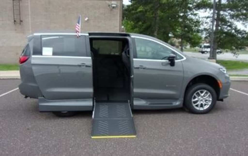 Grey Chrysler Pacifica with Driverge Side Entry Automatic Fold Out conversion