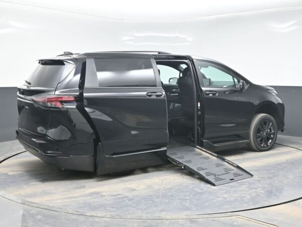 Black Toyota Sienna with BraunAbility Side Entry Automatic Fold Out conversion