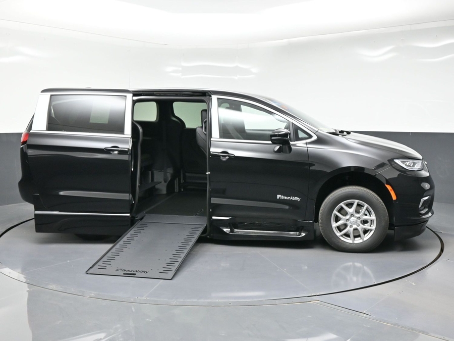 Black Chrysler Pacifica with BraunAbility Side Entry Automatic In Floor conversion