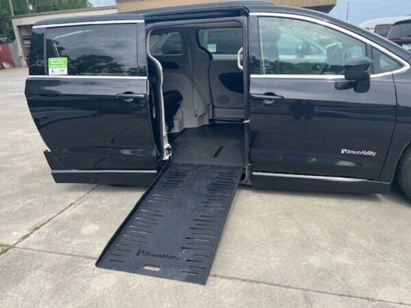 Black Chrysler Voyager with BraunAbility Side Entry Automatic Fold Out conversion