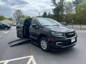 Black Chrysler Pacifica with BraunAbility Side Entry Automatic Fold Out conversion