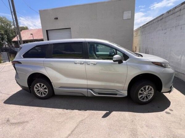 Silver Toyota Sienna with BraunAbility Side Entry Automatic In Floor conversion