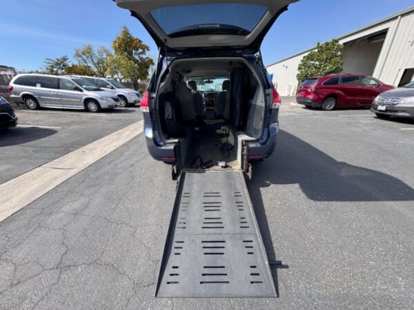Toyota Sienna with BraunAbility Rear Entry Automatic Fold Out conversion