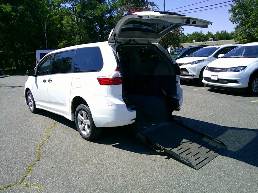 Toyota Sienna with Other Rear Entry Manual Fold Out conversion