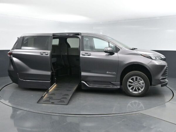 Grey Toyota Sienna with BraunAbility Side Entry Automatic Fold Out conversion