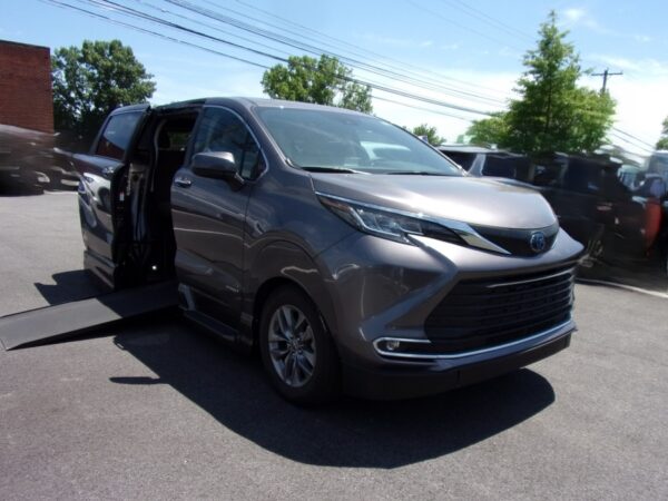 Grey Toyota Sienna with Vantage Mobility Side Entry Automatic In Floor conversion
