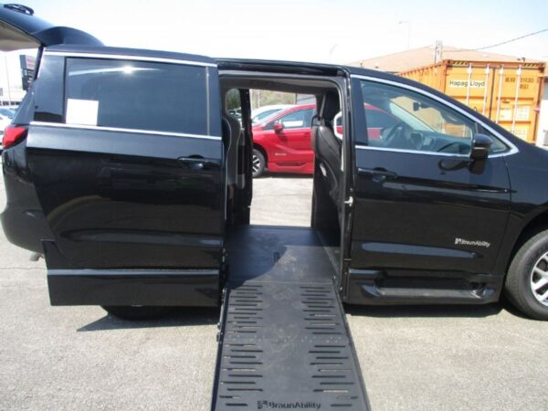 Black Chrysler Pacifica with BraunAbility Side Entry Automatic Fold Out conversion