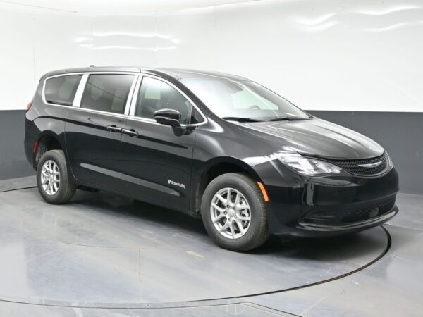Black Chrysler Voyager with BraunAbility Rear Entry Manual Fold Out conversion