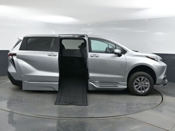 Silver Toyota Sienna with BraunAbility Side Entry Automatic In Floor conversion