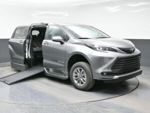 Grey Toyota Sienna with BraunAbility Side Entry Automatic In Floor conversion