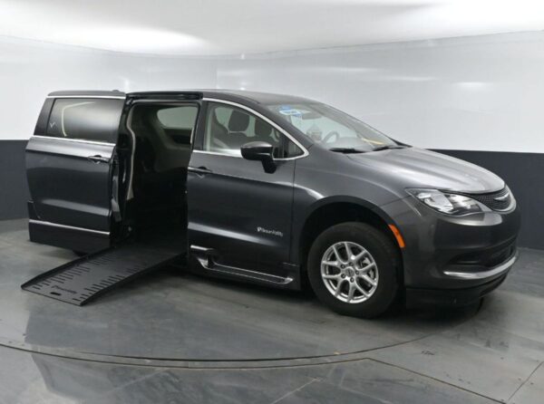 Grey Chrysler Voyager with BraunAbility Side Entry Automatic Fold Out conversion