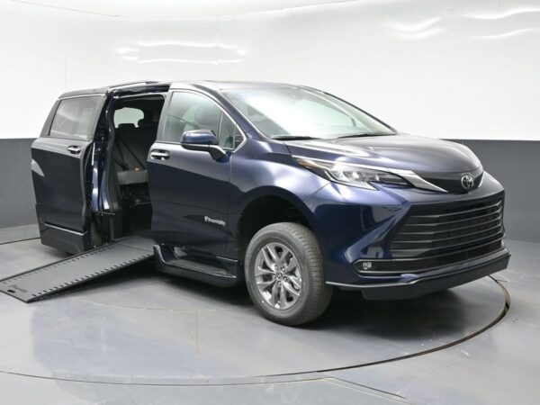 Blue Toyota Sienna with BraunAbility Side Entry Automatic In Floor conversion