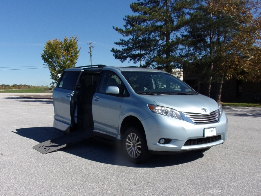 Blue Toyota Sienna with Vantage Mobility Side Entry Automatic Fold Out conversion