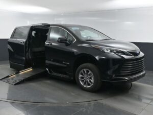 Black Toyota Sienna with BraunAbility Side Entry Automatic Fold Out conversion