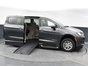 Grey Chrysler Voyager with BraunAbility Side Entry Automatic Fold Out conversion