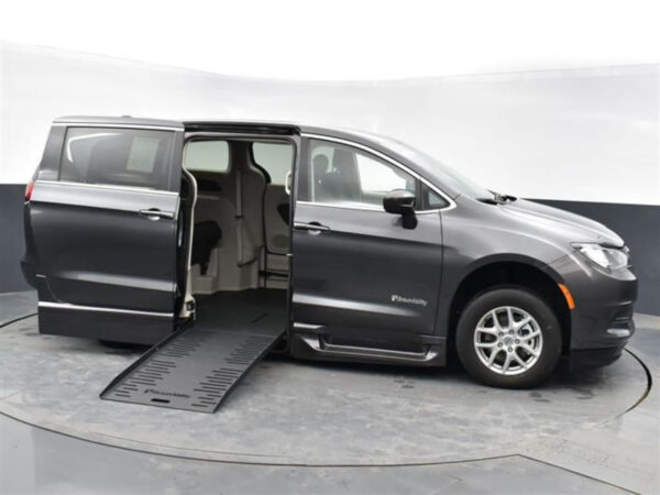 Grey Chrysler Voyager with BraunAbility Side Entry Automatic Fold Out conversion