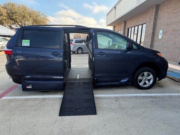 Blue Toyota Sienna with Vantage Mobility Side Entry Automatic In Floor conversion
