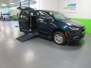 Blue Chrysler Pacifica with Vantage Mobility Side Entry Automatic In Floor conversion
